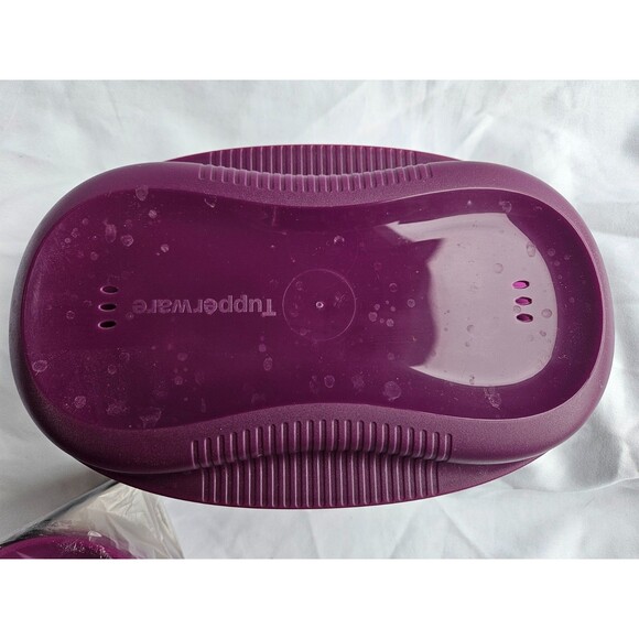 4 pc Tupperware Microwave Breakfast Maker Set Cups Poach Eggs Cooker Purple GC - Picture 6 of 6